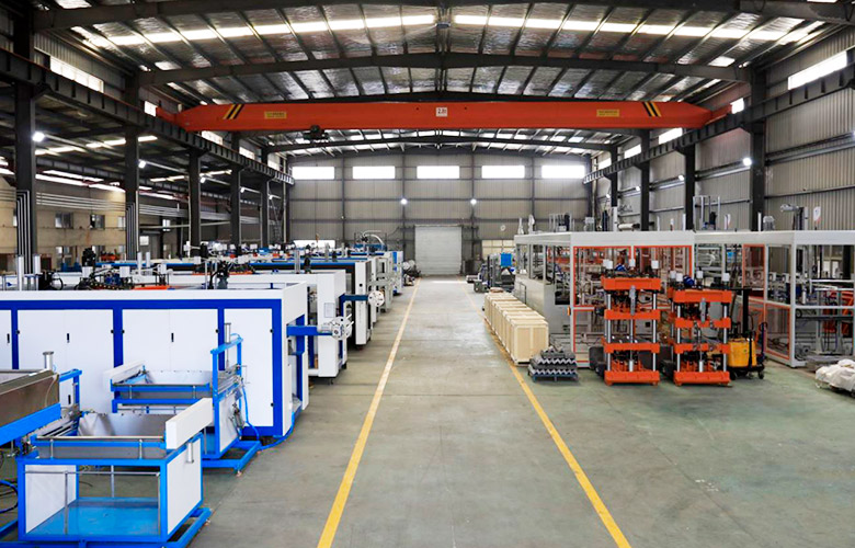 Termoforming stroj/plastična čaša stroj